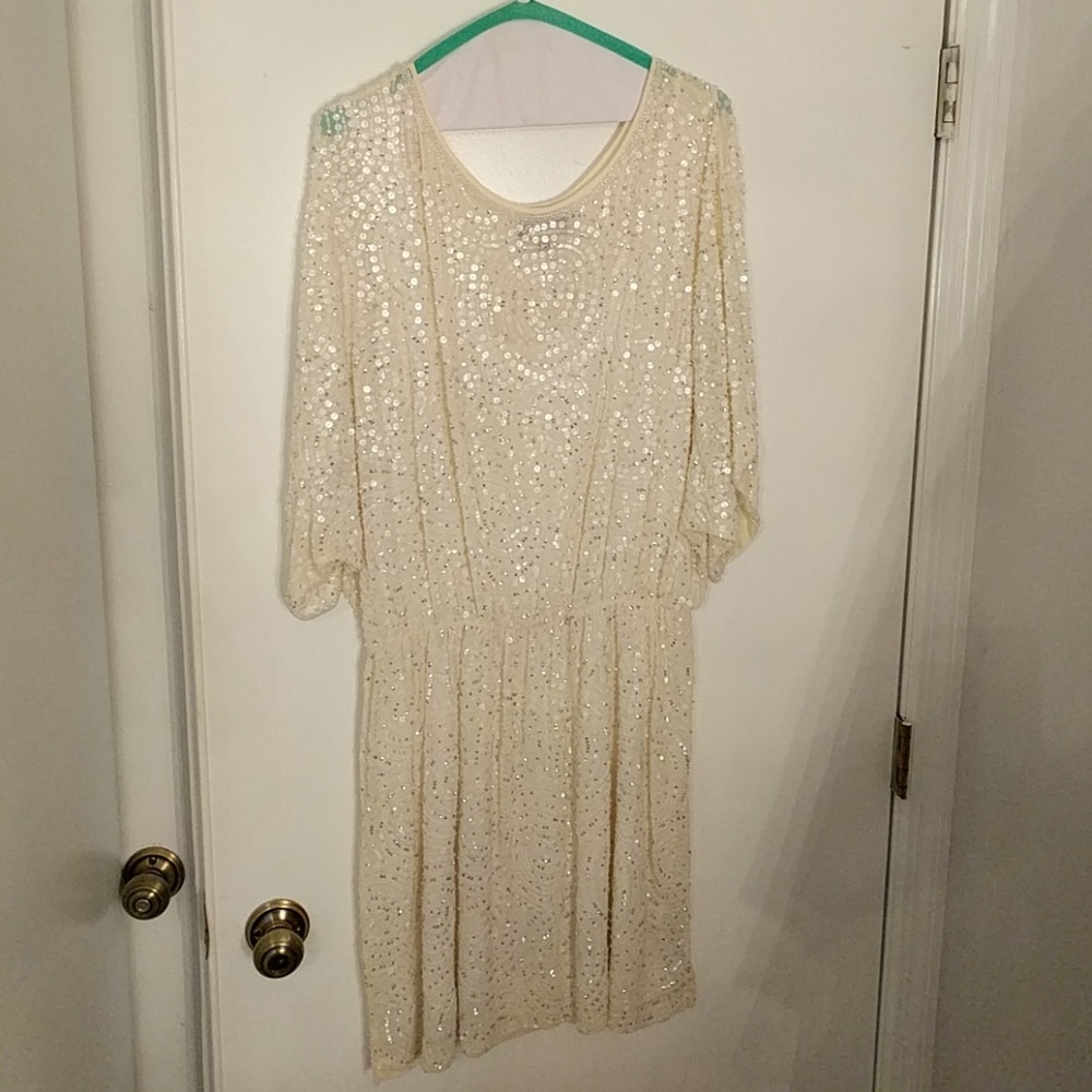 Alexia Admor white/cream/sequin mini dress, L